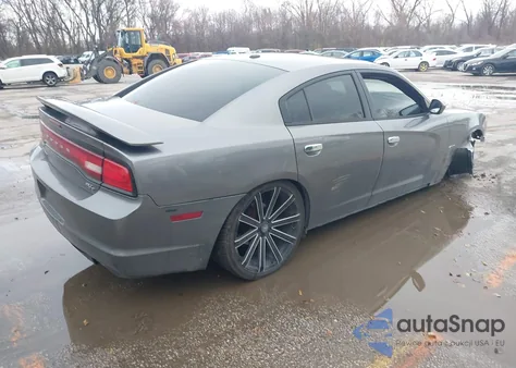 2011 Dodge Charger R/T z USA, uszkodzony, nr VIN 2B3CL5CTXBH590277